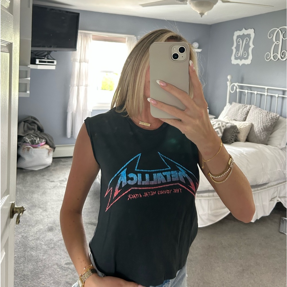 DAYDREAMER LA MUSCLE TANK!!! WORN ONCE